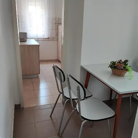 Mimi * Crikvenica