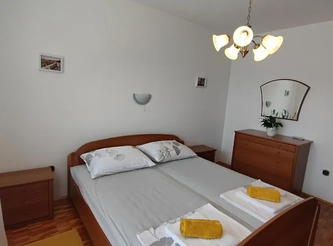 Mimi * Crikvenica